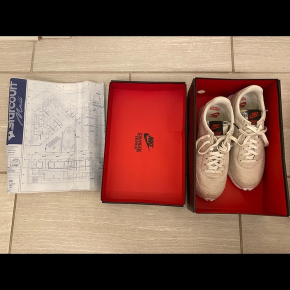 STRANGER THINGS Nike Air Tailwind size women’s 7.5 and mens size 6. - Picture 3 of 6